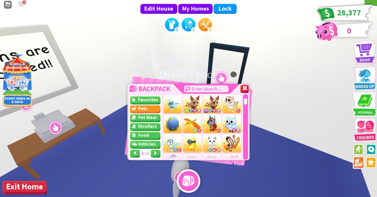 ItsNekolya's tweet photo. @MabelButElegant I have some pets for sale, do you pay with robux? https://t.co/dFPJXvUA87