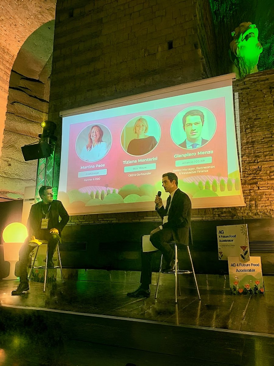 BiovIntCIAT_eng's tweet photo. 🚀 #A4IP at #AG4FutureFood Accelerator launch event, promoted by @BancaSella and implemented by #dpixel.
Partners are out on the hunt for innovators with #agritech solutions that can transform value chains.
Stay tuned for updates here 👉 https://t.co/SrNGI2lC1e https://t.co/Hsl4U1QCDE