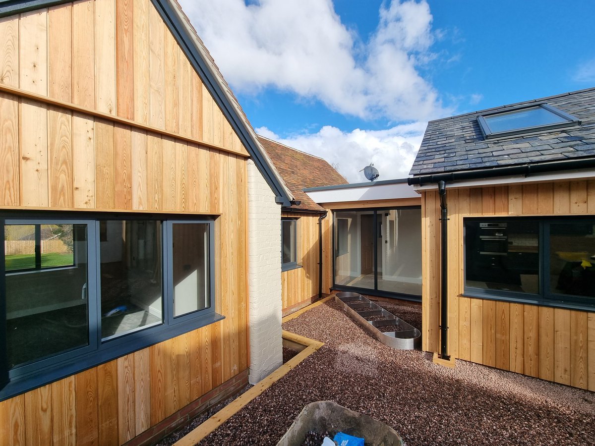 Gilham&Gilham Glass (@gilhamandgilham) on Twitter photo It's one of my favourite jobs this year.
<a href="/ReynaersLimited/">Reynaers Aluminium UK</a> sl68 windows and doors on this conversion. It's one of my favourite jobs this year.
<a href="/ReynaersLimited/">Reynaers Aluminium UK</a> sl68 windows and doors on this conversion.