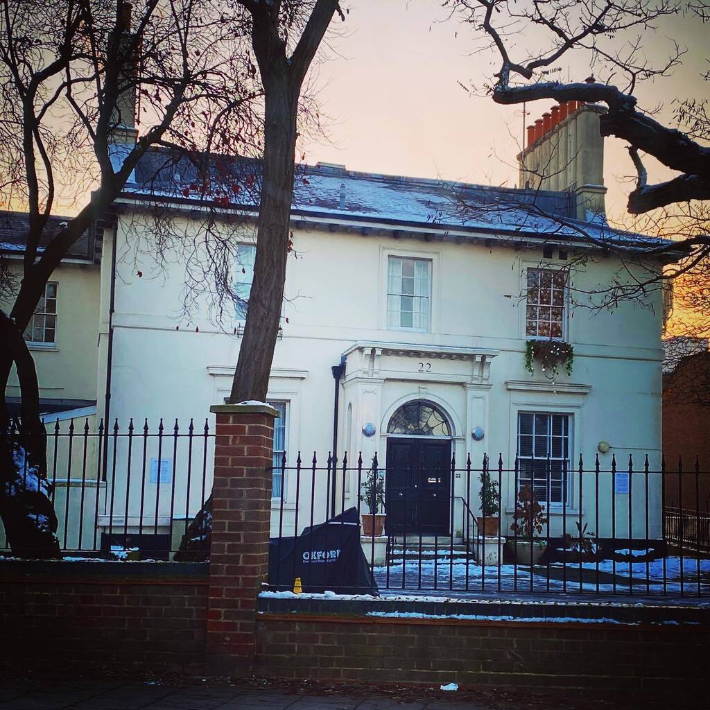 So many interesting properties in #streatham I wonder who used to live here when it was first built on Leigham Court Road…
#mystreatham #streathamhill #streathamcommon #streathamhighroad #lambeth #london #streathamvale #furzedown #brixton #claphamcom… instagr.am/p/CqLN_hqIzJA/