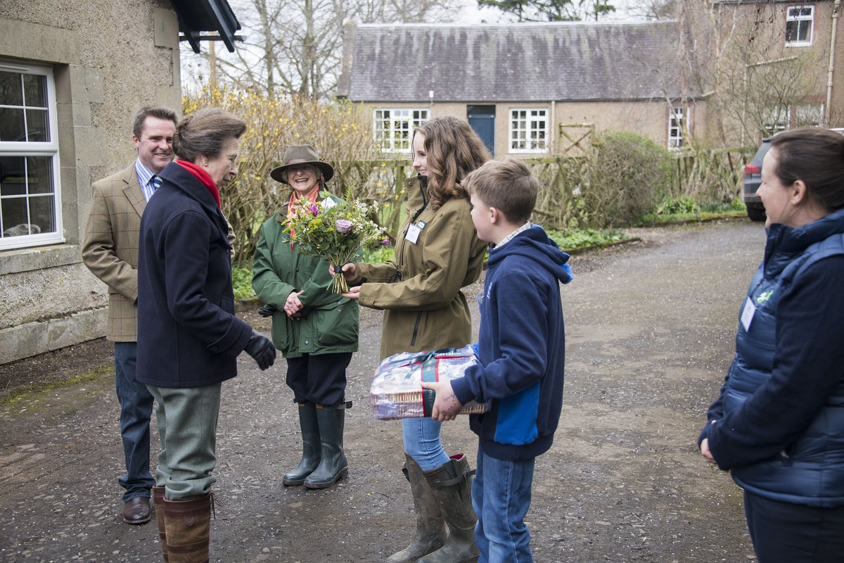 Many thanks to the Wilson family, who hosted a visit from HRH The Princess Royal yesterday at Cowbog Farm, one of the nine Monitor Farms. The Princess was given a guided tour of the farm, unveiled a plaque, and planted a gum tree. More info here: ow.ly/VQtC50Nrhgv