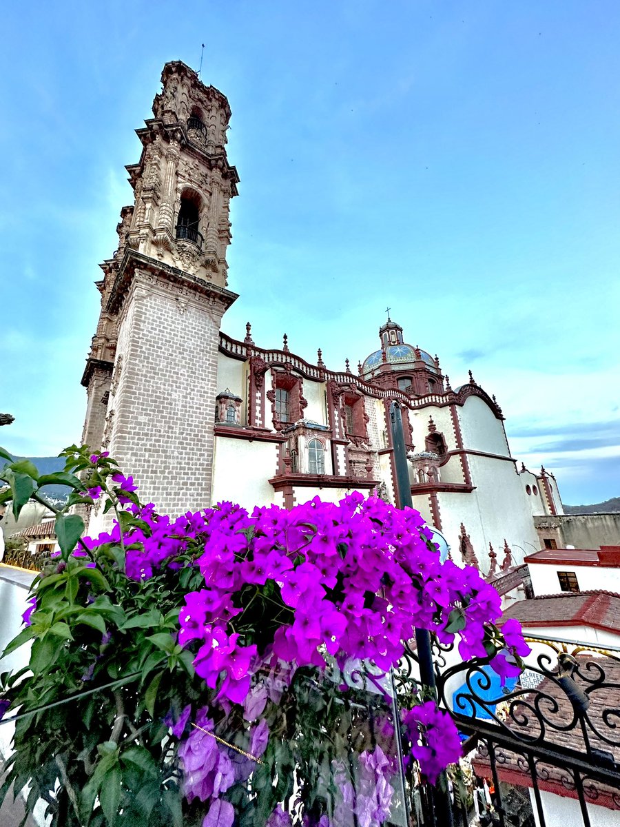 YODEBUENAS's tweet photo. #CelebroyAgradezco a mis ojos que me regalan la vista a lugares tan bonitos y mágicos. https://t.co/sifiNjzCSP