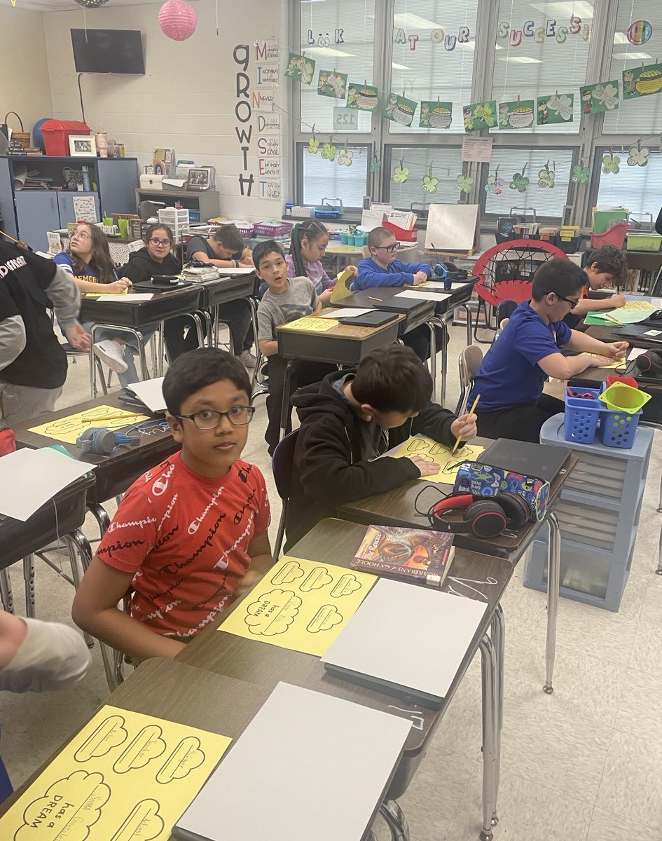 OBTPS Memorial School tweet media