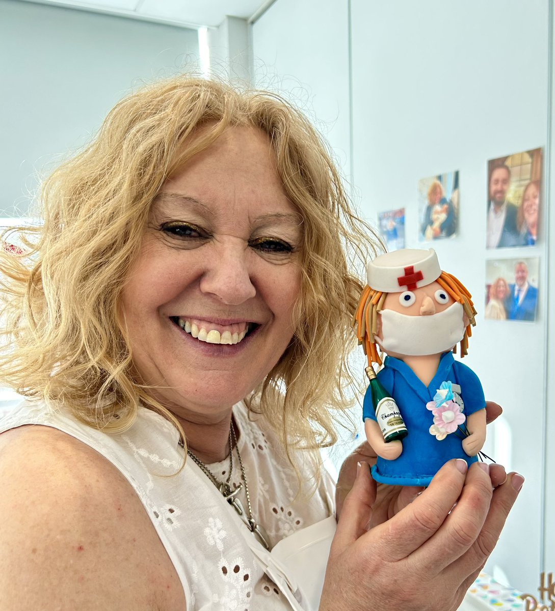 AnitaRolfe's tweet photo. And itโs a fond farewell to @SandraWalker64 who is retiring from #Stockport Locality @NHS_GM . Sandra has had such a positive impact in her varied #nursing career as a #DN #IPC nurse #QualityLead #VaccineProgramme lead. Thank you Sandra from all friends & colleagues across GM Xxx https://t.co/iFqCvkwiWi