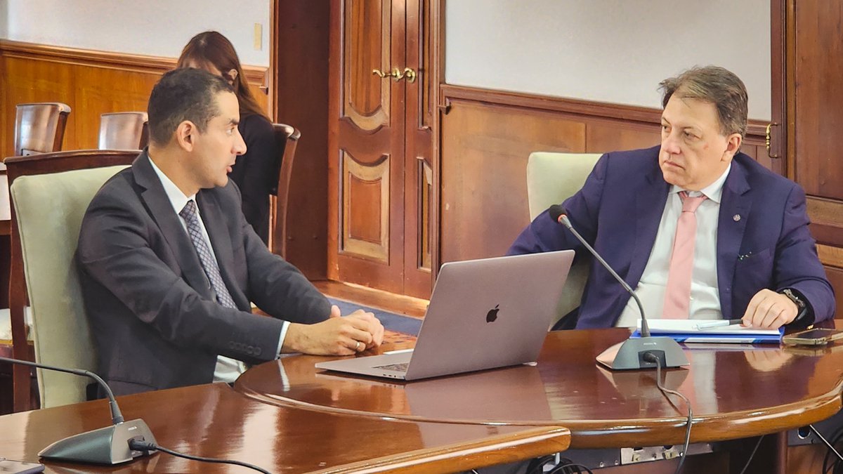 Universidad UNAD tweet media