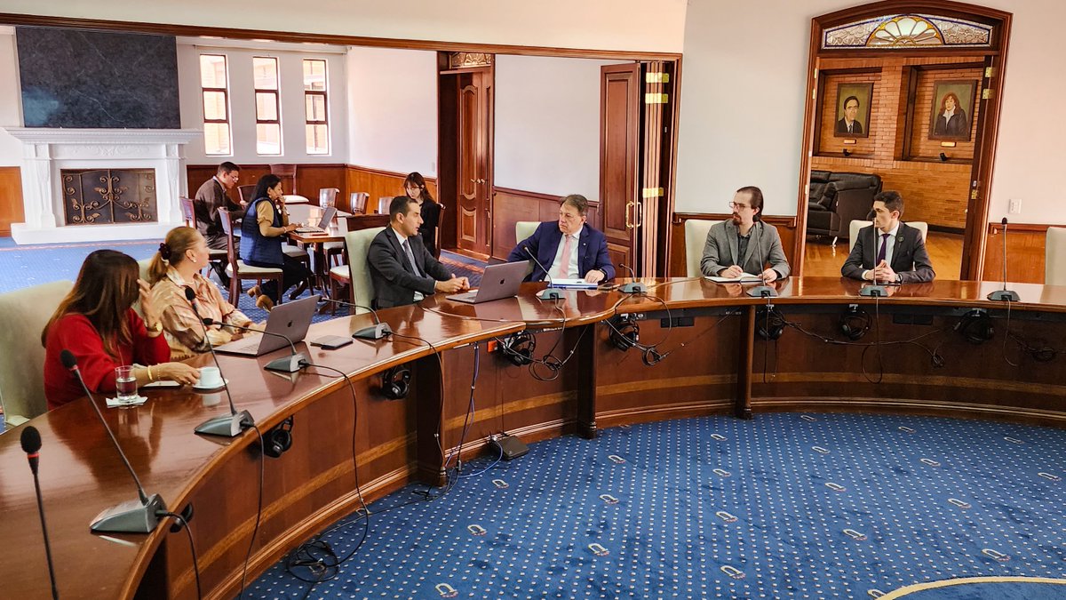 Universidad UNAD tweet media