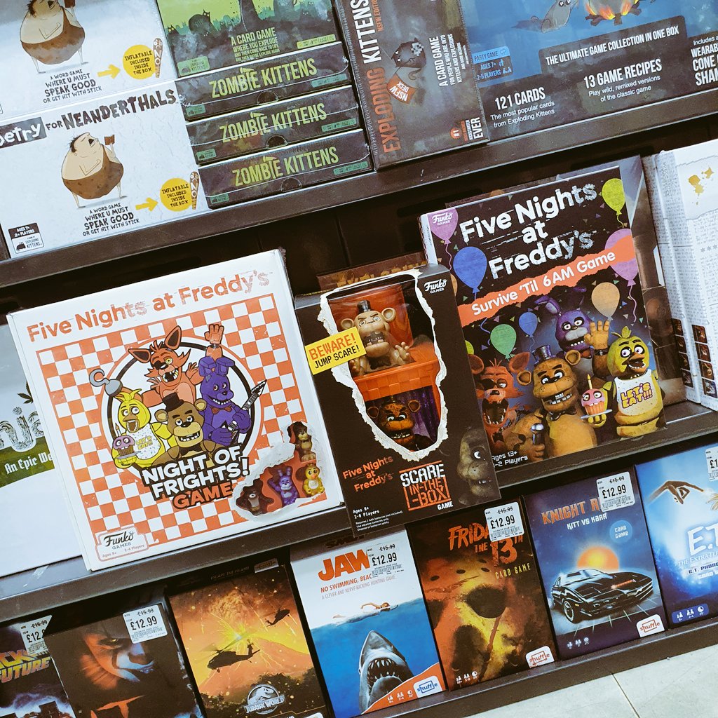hmvBury's tweet photo. Dare you play these #FiveNightsAtFreddys #BoardGames? We know you #FNAF fans love a good scare so why not see if these get your pulse racing the way the #VideoGame do? π±
#Foxy #Freddy #GoldenFreddy #Mangle #Chica #Foxy #Bonnie #NightOfFrights #ScareInTheBox #SurviveTill6AM https://t.co/SYK9SuiD2V