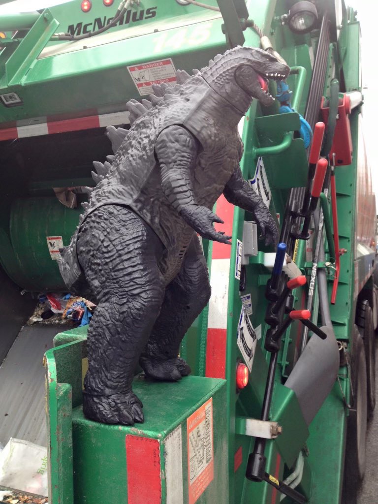 Sometimes a gargantuan route schedule calls for some backup at the hopper #FloodBrothersDisposal #godzilla