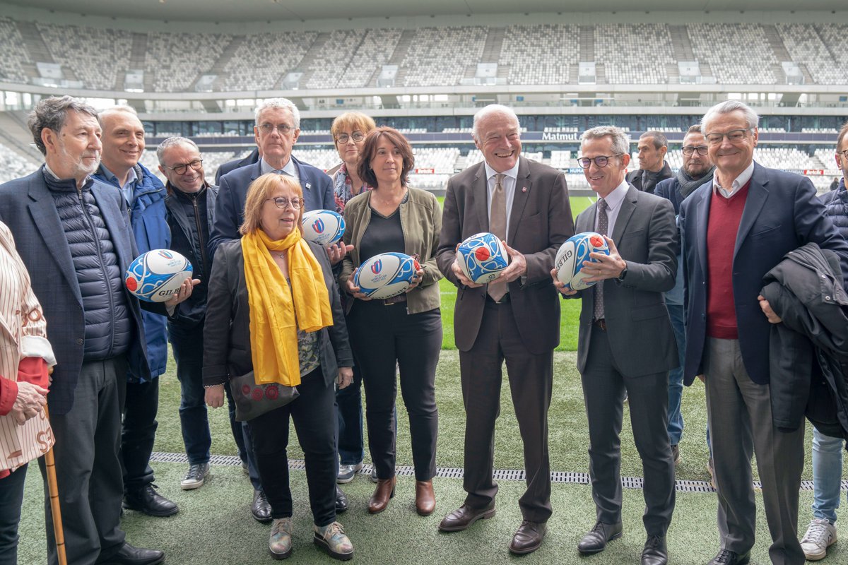 Quel pack des collectivités unies en vue de célébrer les 5 matchs de poules au stade Matmut Atlantique à Bordeaux et la sélection de 3 villes comme camps de base officiels
#RWC2023 <a href="/AANZIANI/">Alain Anziani</a> <a href="/delpeyrat/">Stéphane Delpeyrat Vincent</a> <a href="/HazouardMathieu/">Mathieu Hazouard</a> <a href="/OARAquitaine/">OARA</a> <a href="/ALCA_NAquitaine/">ALCA</a> @maisondelaNA <a href="/NvelleAquitaine/">Nouvelle-Aquitaine</a>