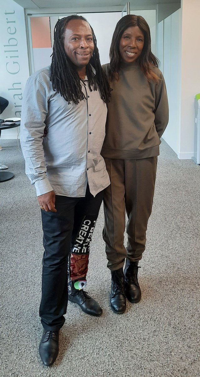 Urbanmba_'s tweet image. Our CEO, Kofi Oppong with @London_cf representative Ola 🤩 #P2EProgramme