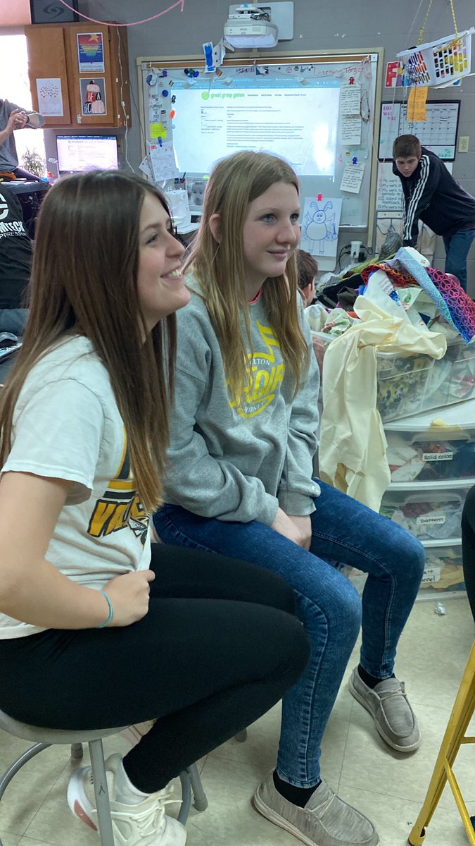 Lara Brunk tweet media