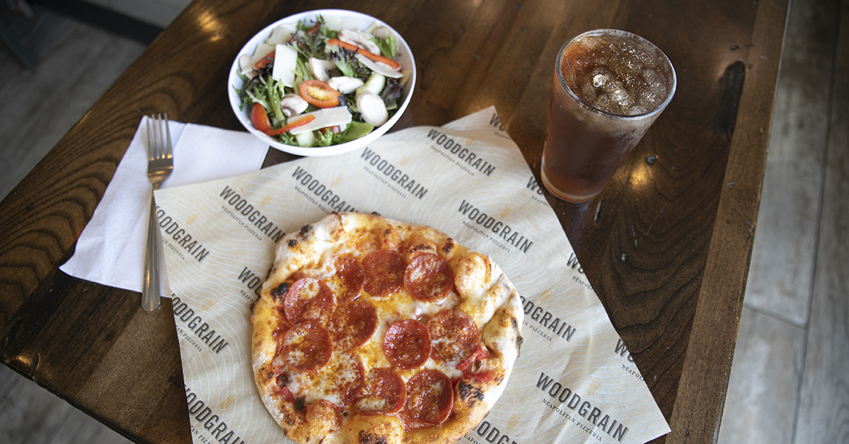 woodgrainpizza's tweet image. Mix and match any small specialty pizza with a small specialty salad for one delicious meal! 🍕 🥗 #pick2 #fastfiredfresh