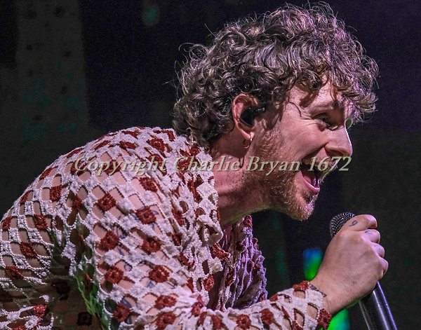 CPhotography1's tweet photo. The very talented Tom Grennan at Plymouth's Pavilion on Tuesday evening. #tomgrennan https://t.co/vCzWvj5FBX