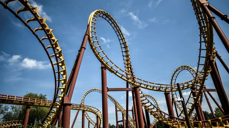 BFMTV's tweet image. Le Parc Astérix va rouvrir le 8 avril avec Toutatis, l&apos;attraction de tous les records bfmtv.com/people/le-parc…