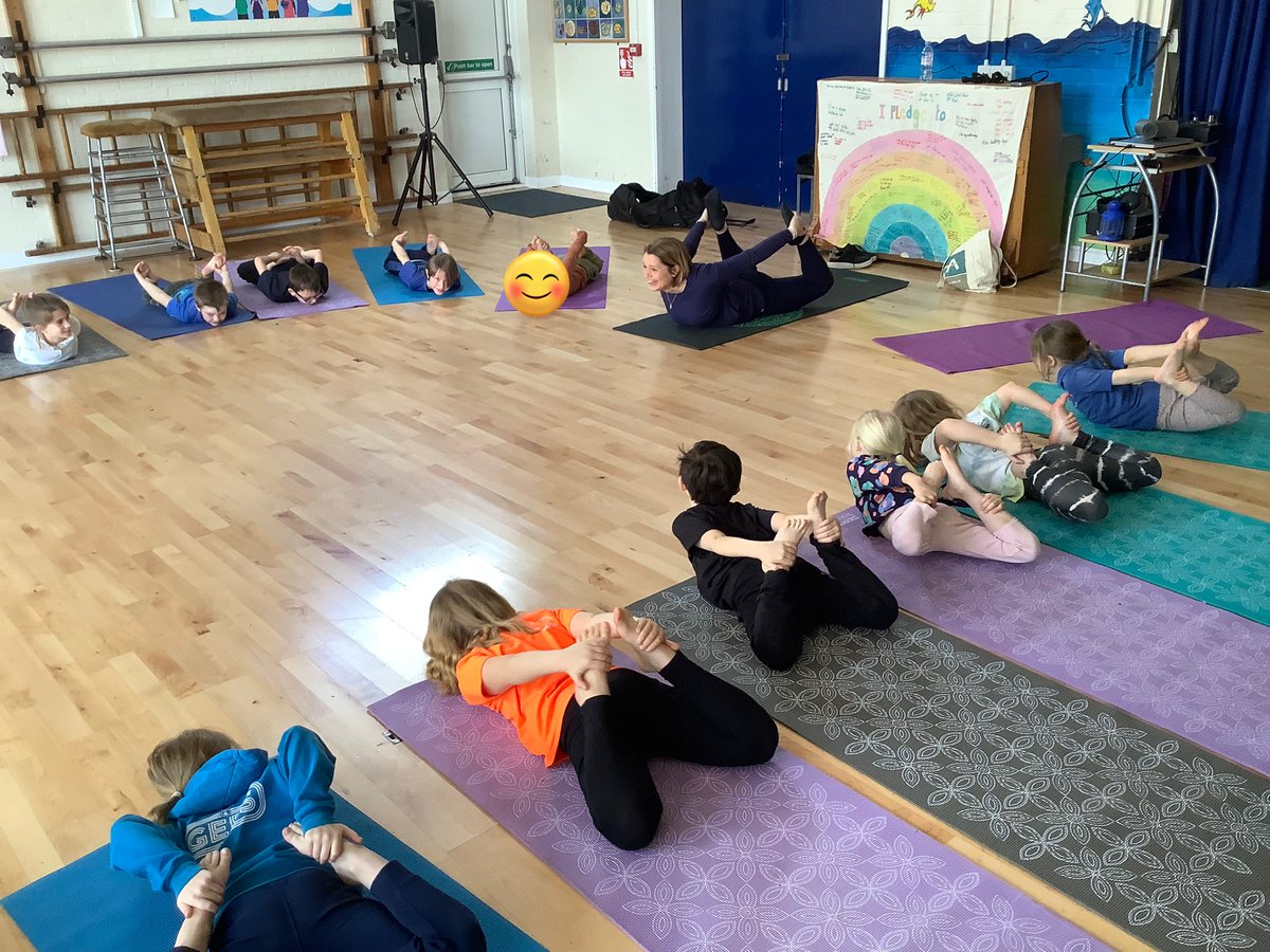 GEPS10's tweet photo. Great Yoga session this morning with Emma. It was a great way to start the day. Each class enjoyed a 20 minute session 
#GEPSmindfulness https://t.co/8tktoAcEEi