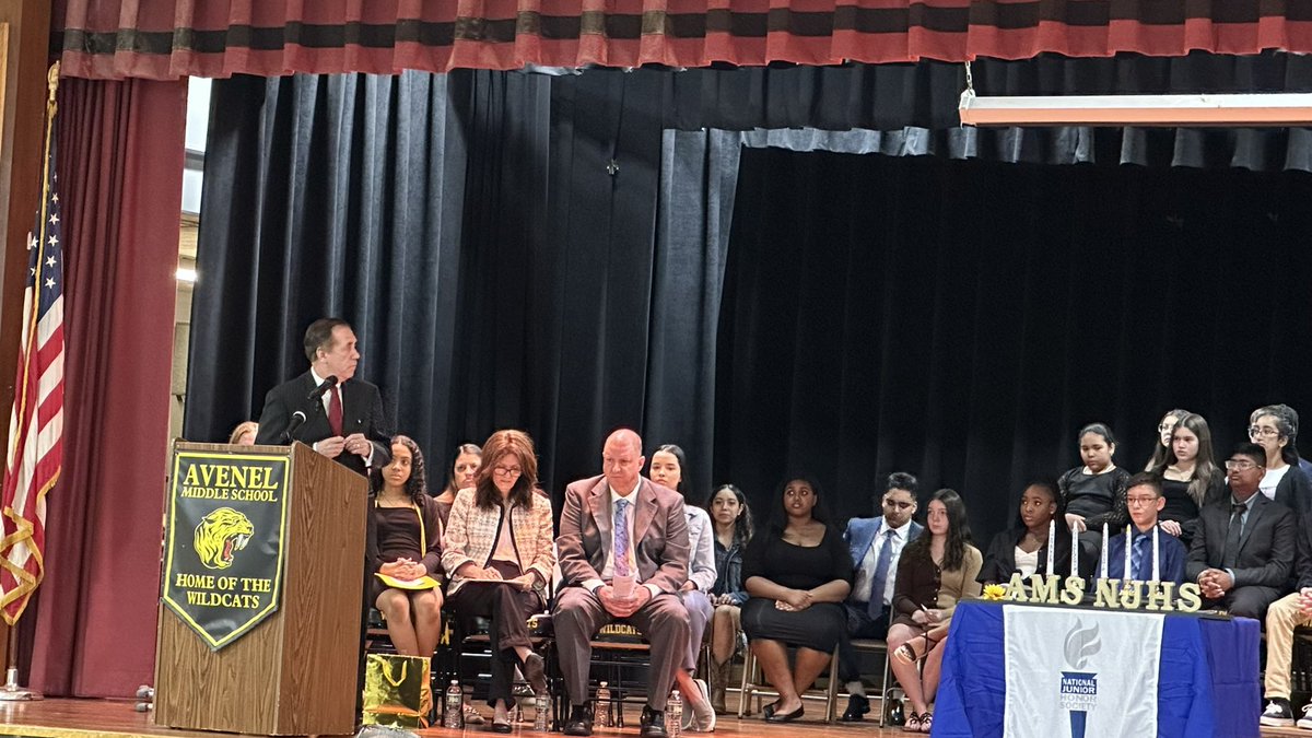 It’s always a privilege to be at @avenelmiddle in @WdbgSchools. What a wonderful class of inductees to National Junior Honor Society. Many thanks to the teachers, school staff, and the families of these talented students for the support they provide.