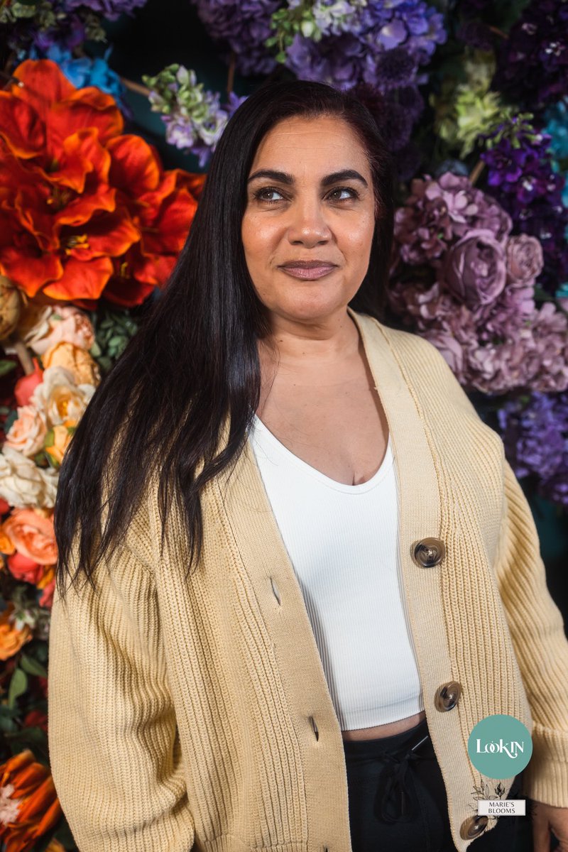 TiffMcFierce's tweet photo. I curated a portrait session for @look_in_’s 5th anniversary event & the pics by our resident photographer Vonecia Carswell, really make me smile. 💐#Look_IN https://t.co/a6WlayVX8v