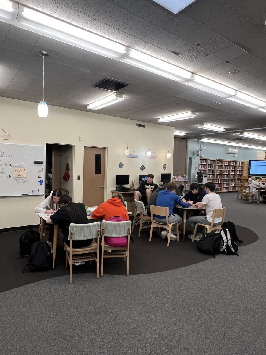 Wantagh HS Library tweet media