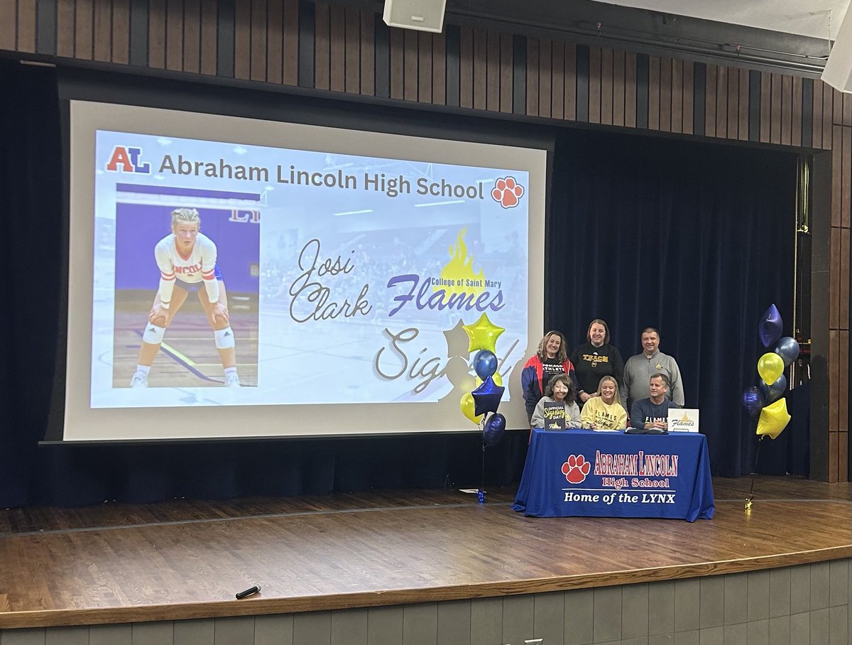 ALHSathletics's tweet photo. Congratulations to Josi Clark and her parents for signing to play volleyball at the College of St. Mary’s next fall!! https://t.co/CuoHvZevQT