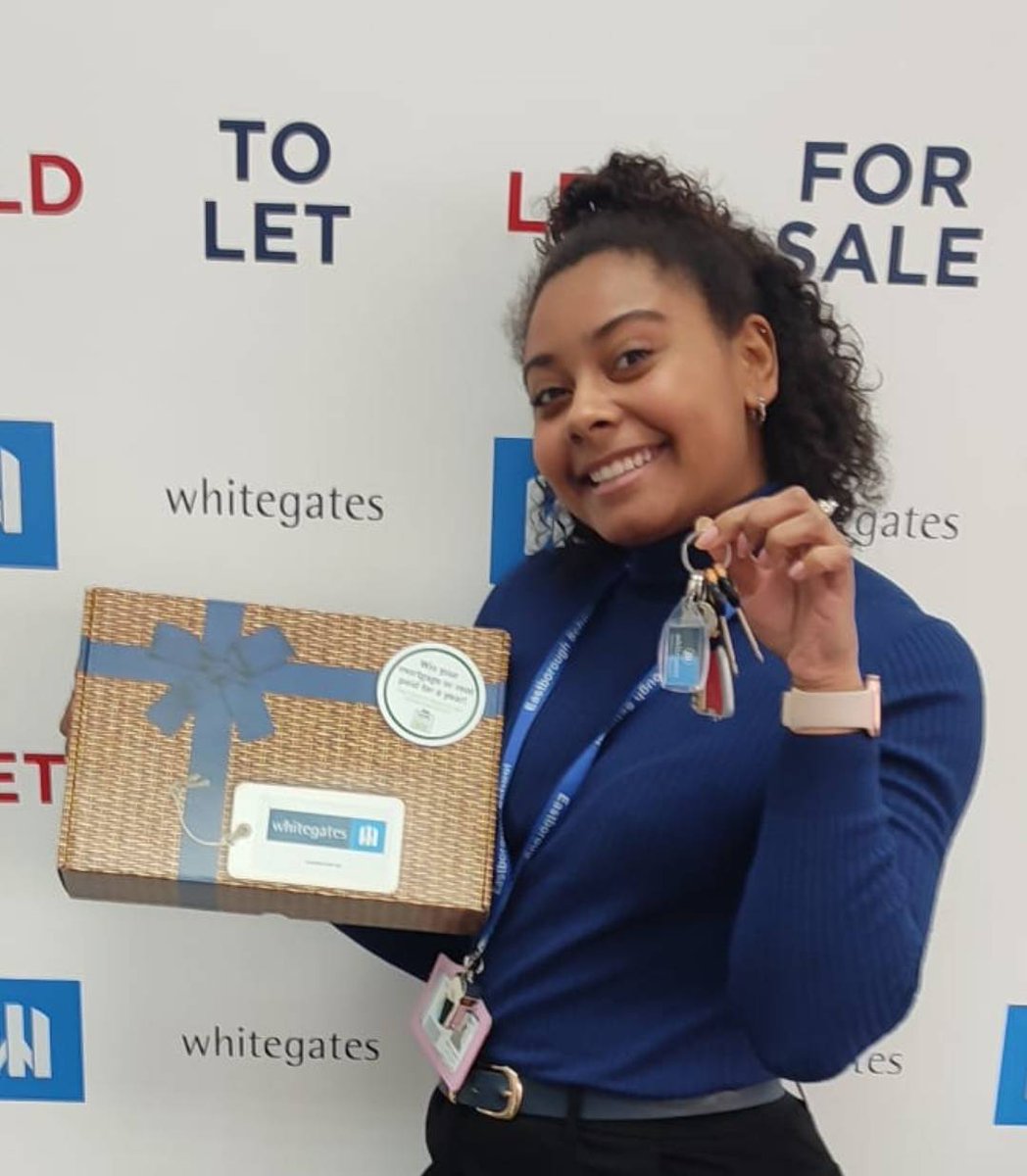 SOLD SOLD SOLD!!!
Congratulations to our Lovely Home Buyer Veon!! Wishing you the very Best of Luck in your NEW HOME!!! 

#Whitegates #Dewsbury #Property #Sales #SOLD #No1Agent