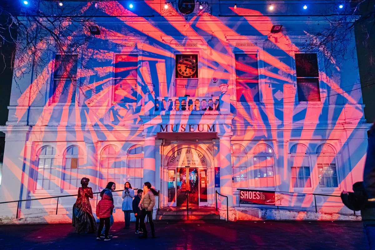We recently spoke to local company Zeal, they are all about creating experiences. We heard what's its like creating local installations alongside big name artists such as Tom Grennan. They worked on the Festival of Sound and Let’s Glow. 

Find it here: lovebasingstoke.co.uk/news/steve-hou…