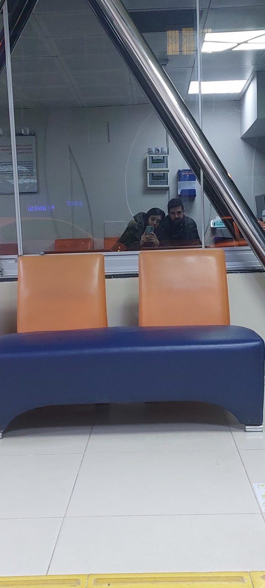 elifisilkupeli's tweet photo. Gurbetteki evim ,
Gurbetteki yuvam ,
Gurbetteki annem , babam , kardeşlerim..
Tek başına kocaman bi ailesin bana ..

Bu yorucu hayatı varlığınla çekilebilir kıldığın için teşekkür ederim yol arkadaşım .. 💙
@saracogluuemre https://t.co/7a8Wq0MpWx