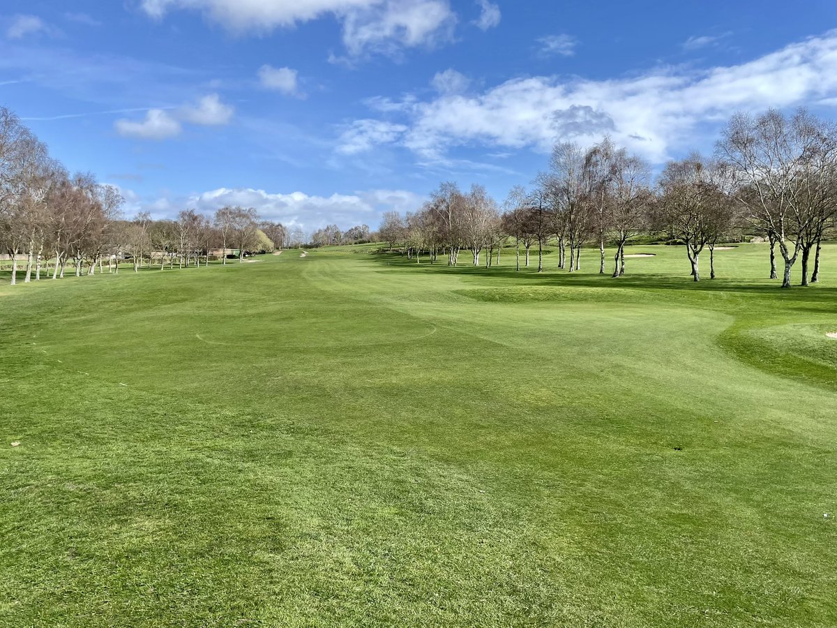 Nice clean up cut on the fairways and collars today <a href="/GrangeParkGolf/">Grange Park Golf Club</a>