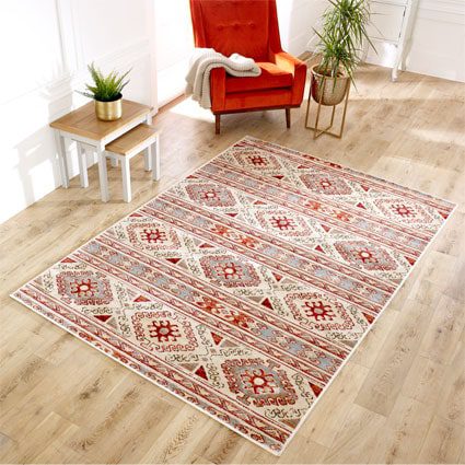 rugtraders's tweet photo. Our Valeria 630 W Rug features a traditional pattern dominated by red and cream tones. The tones and pattern work well together and ensure a subtle appearance, which makes this rug a must-have in your collection! 

Shop now: https://t.co/sorc9LW1kn

#Rugs #RugTraders #Interiors https://t.co/AhIzbDEe16