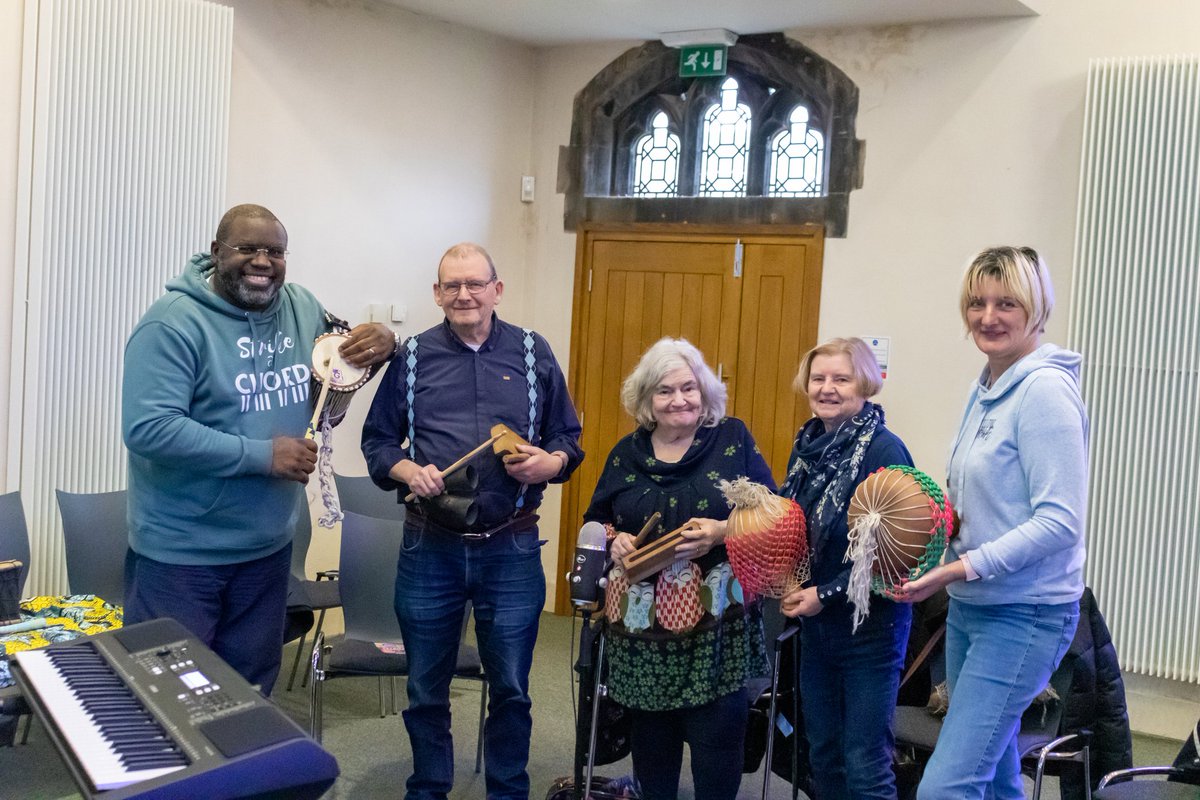 StrikeAChordUK's tweet photo. From strapping on the Yorùbá talking drums to perfecting the skill of playing the Ṣẹ̀kẹ̀rẹ̀, Carola, Philip, Andrea and Pauline created awesome rhythms at the weekday series of our #African #Percussion Clinic for the #Over50's! Watch out for our weekend batch. #RhythmIsLife https://t.co/gX5qTQYxgk