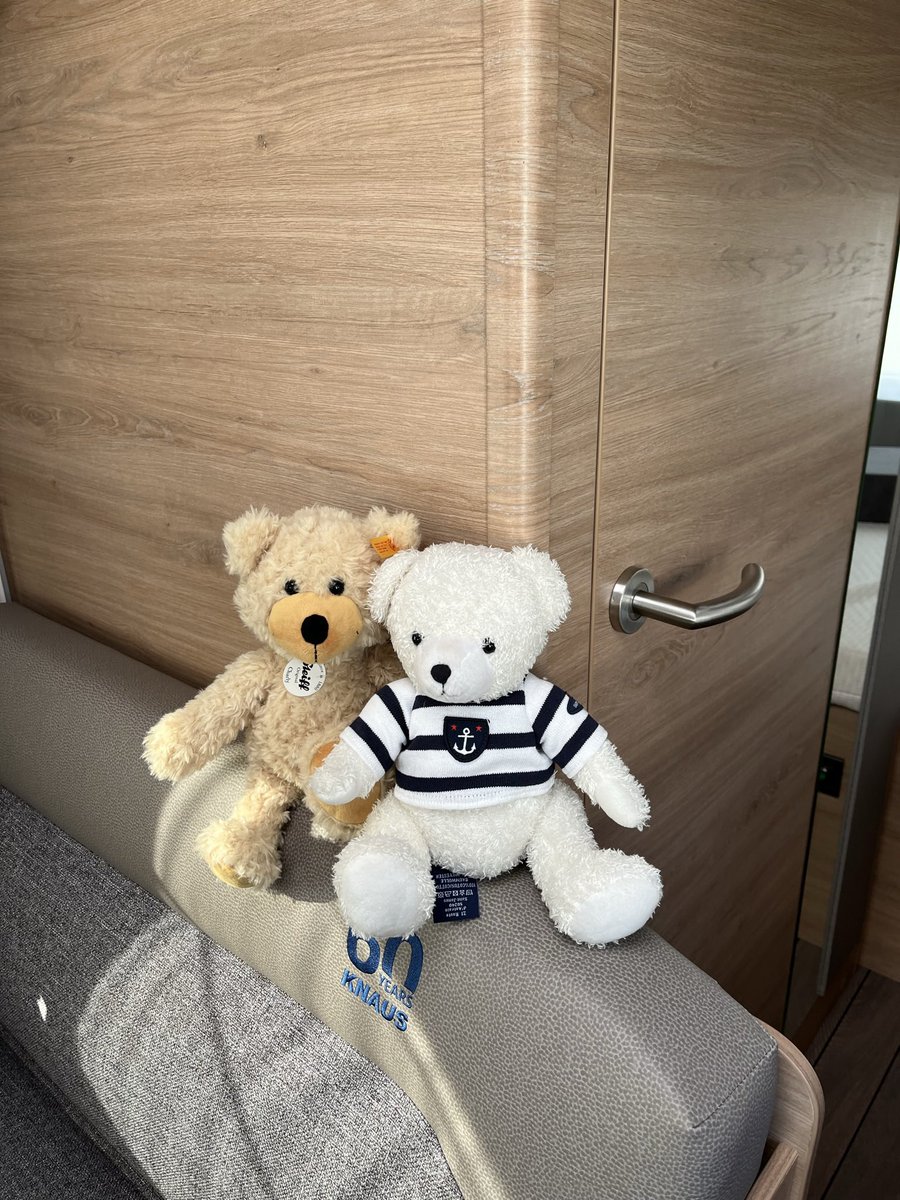 gentedimare0's tweet photo. Juhuuuuu 🥳🥳🥳 in zwei Wochen sollten wir unseren #Wohnwagen haben, sofern alles klappt, wie geplant 😍♥️🥰..#camping #CampingBubble https://t.co/pkhfbEchas