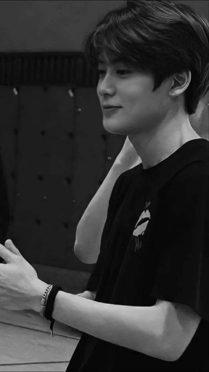 pelangiwarnii's tweet photo. Luckiest

jung jaehyun au, by pelangiwarnii https://t.co/7VW1xmh0u3
