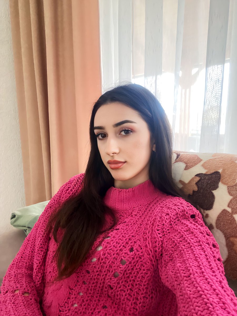 sweetleury's tweet photo. Pink day💕 https://t.co/XTQzMjD6SZ