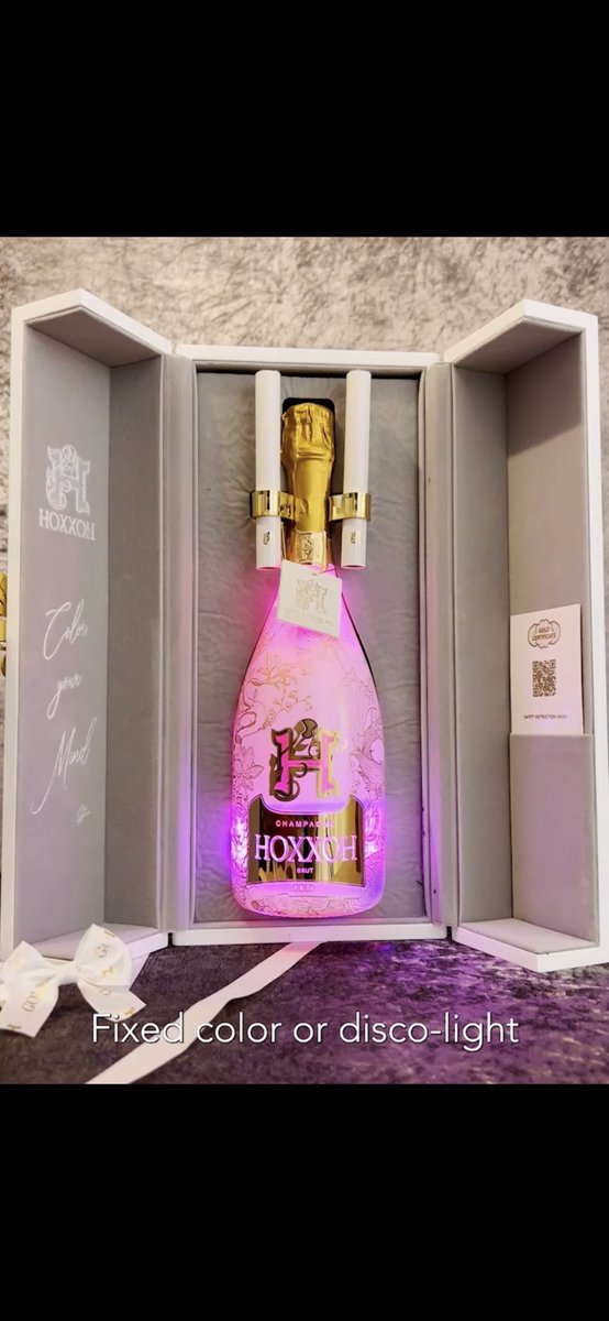 trintradersusa's tweet photo. Prestige Box Gold by @HOXXOHCHAMPAGNE @trintradersusa #champagne #gold #GOLD #24carats #eligiblegold #tasty
Our Blanc de Blancs Gold an unique experience #blancdeblancs https://t.co/kteTpTO4Ta