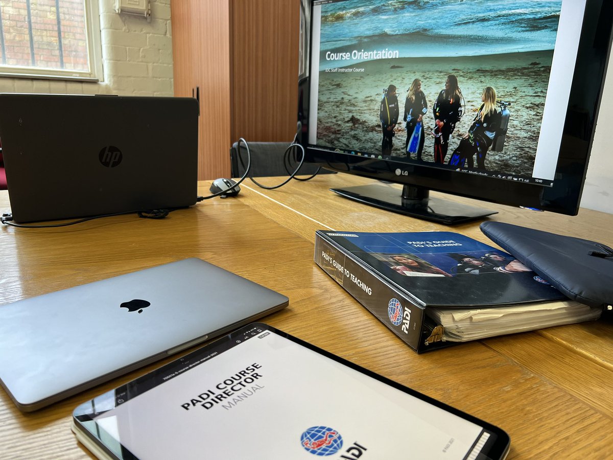 sepediving's tweet photo. Almost the end of a very busy week. Have a great weekend folks 🤿#padi #idcstaffinstructor #scubadiving #coursedirector #sepediving #scubaleeds https://t.co/aj7wJbn0V3