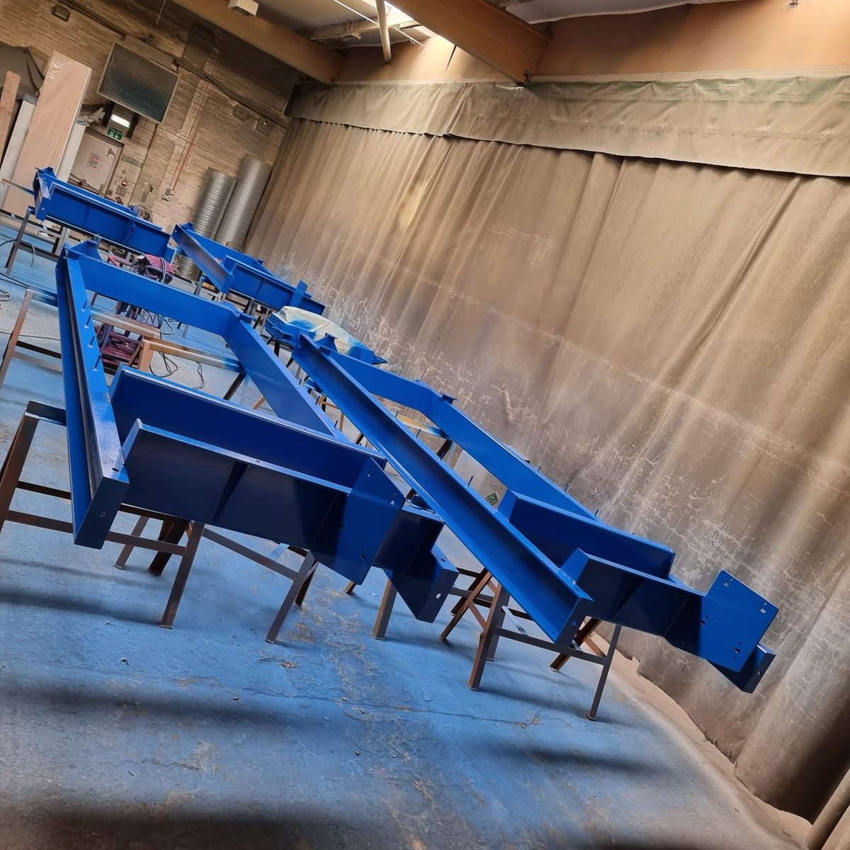 SHOT BLASTING, #NORTHWEST

#Screening machine frames shot blasted and painted to C4 environment coating system.

Contact us with your project.

#agriculture #pharmaceutical #foodindustry #plastics #recycling #mineralprocessing
#Preston #Lancashire

centurionblastcleaning.co.uk/Services/Shot_…