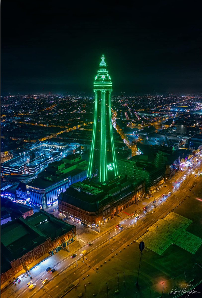 Happy St Patrick's Day ☘️

📷 Sky Shots Karl Houghton