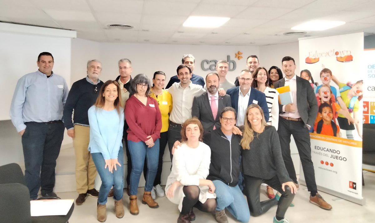 CAEB's tweet photo. 🔴Esta mañana #CAEBnetworking ➕ #CAEBfacilita.
🫶Un encuentro para conectar, compartir, encontrar oportunidades y apoyar la gran labor social de EducaClown con los menores en riesgo de exclusión social.
GRACIAS y👏👏👏 a todos los que habéis participado! https://t.co/bW9UoMcs14
