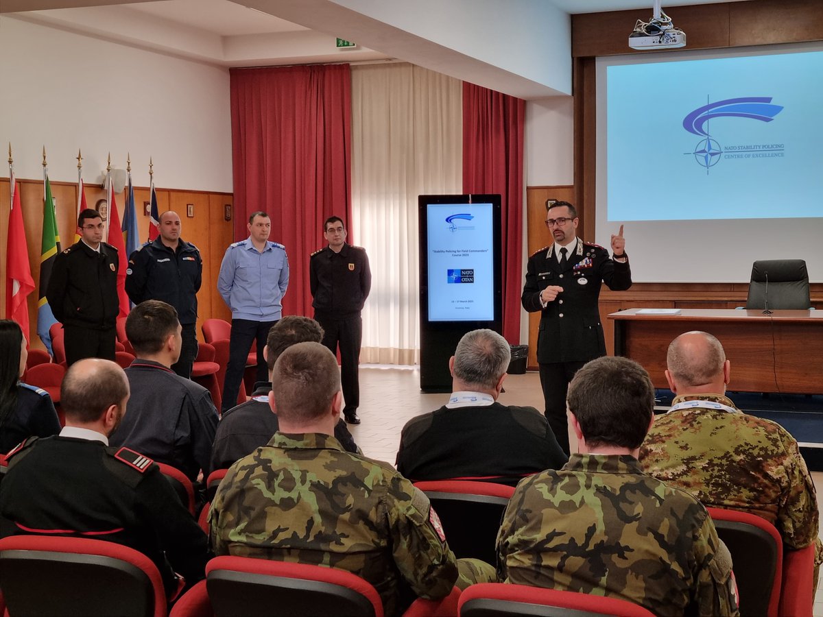NSPCOE's tweet photo. The Introduction to #StabilityPolicing for Field Commanders Course has concluded. #Grazie to "our" attendees from 🇨🇿 🇮🇹 🇵🇱 🇷🇴 for their attendance & keen interest and to the lecturers, who remarkably contributed to its success.
#WeAreNATO #StrongerTogether #SPOpenClub https://t.co/xKVZ4lEthU