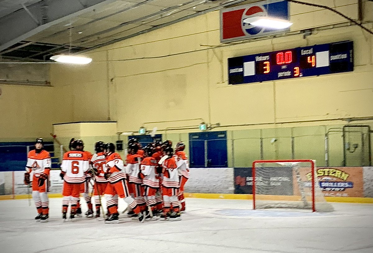 DieppeFlyers's tweet photo. Flyers pull out Game 1 by a score of 4-3, Player of the Game is #29 Luca Leger https://t.co/b8RrrdVnhF