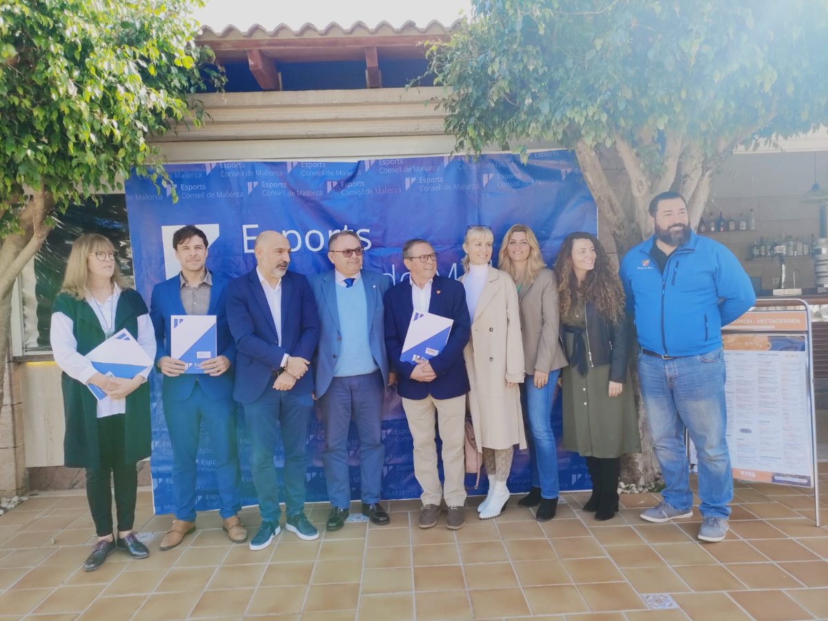 ConselldeMca's tweet photo. 🚀 El Consell ofereix 8.000 places d’«Estades esportives», també en temporada alta

✅ Les 48 jornades programades, un 16 % més que l’any anterior, suposen una inversió de gairebé 600 mil euros

Més informació ➡️ https://t.co/UdQpFgNNi6 https://t.co/Gr4iSxi3Wt