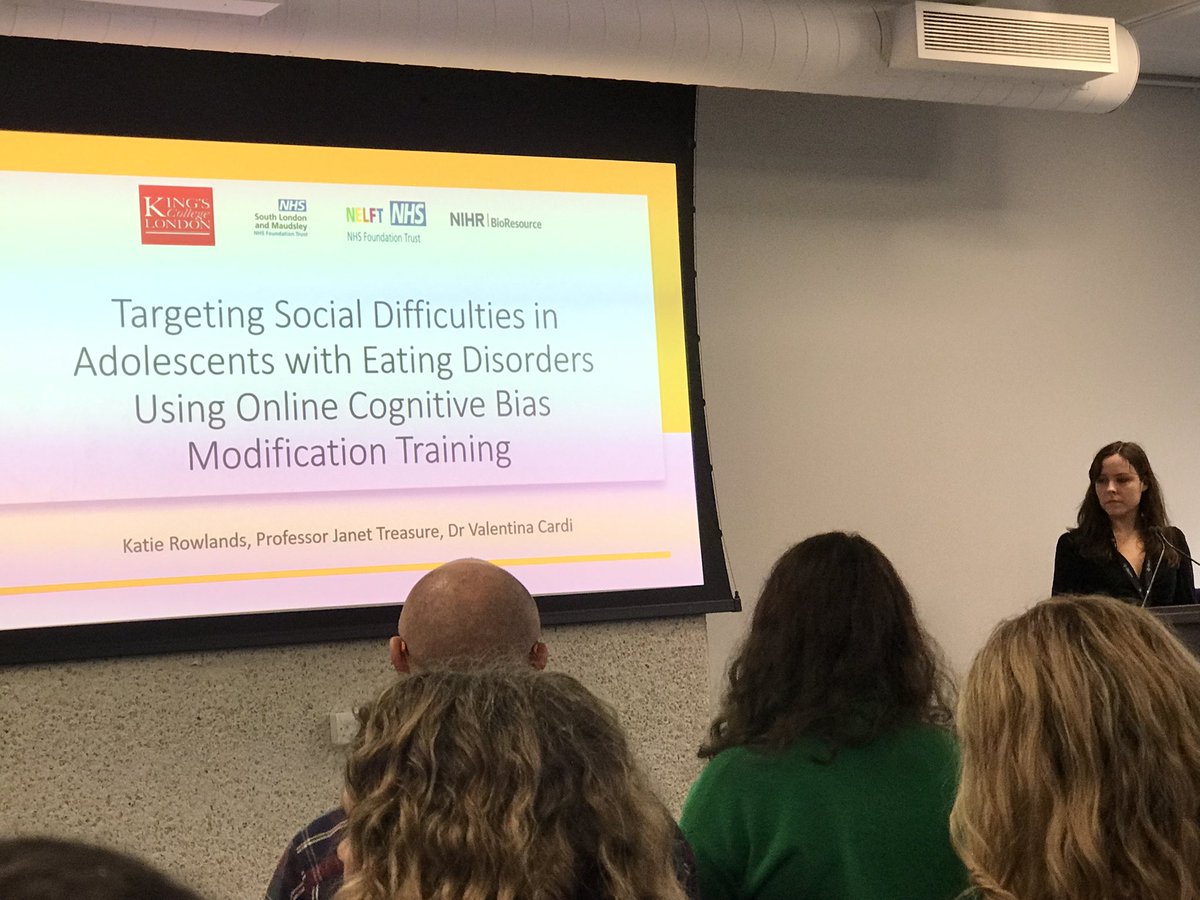profelainefox's tweet image. Nice to see some Cognitive Bias Modification research at  #LEDC2023 - presented by @KatieRowlands10 Can CBM shift fundamental attention biases in eating disorders ?