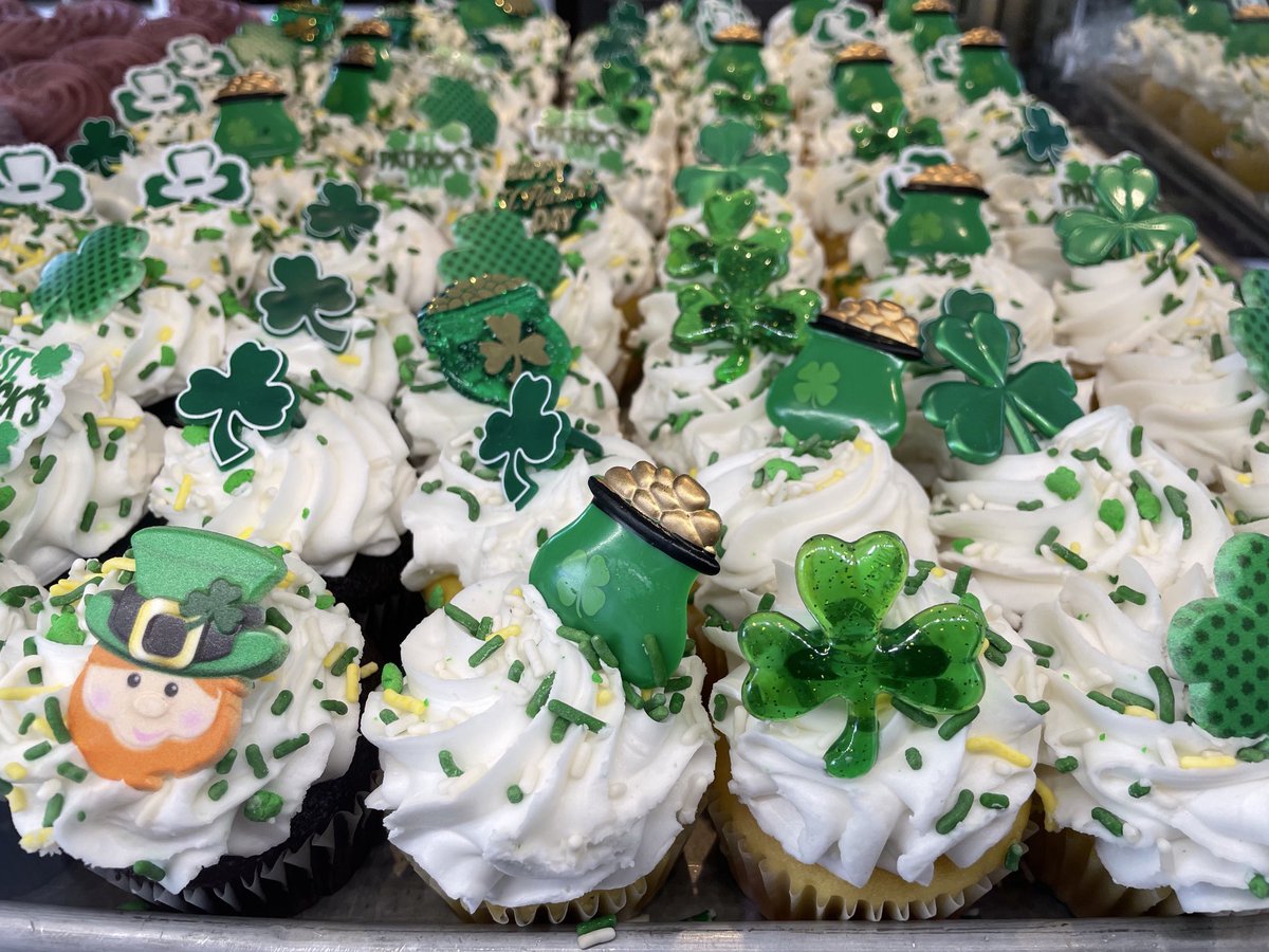 Azra Haqqie tweet media