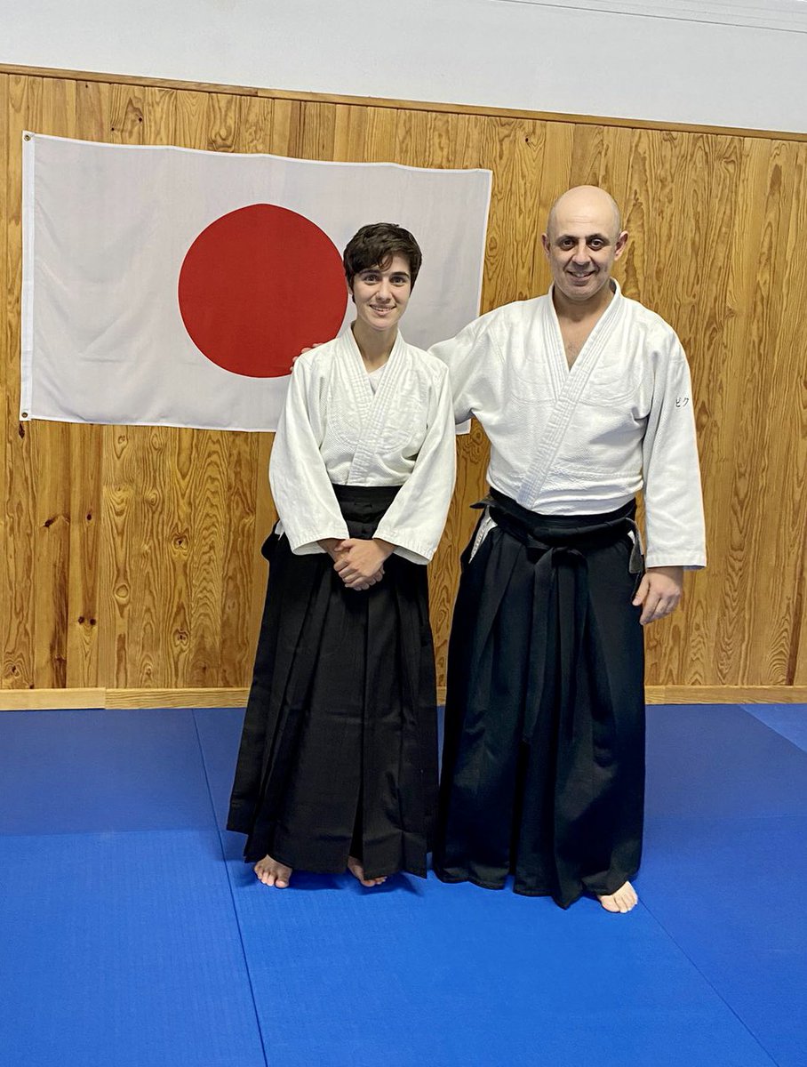 godan_dojo's tweet photo. #aikido enhorabuena a nuestros compañeros por la obtención del hakama 👏👏👏👏
#aikikai #godandojo #tamaraceite #artesmarciales https://t.co/Lu4EYDcgYd