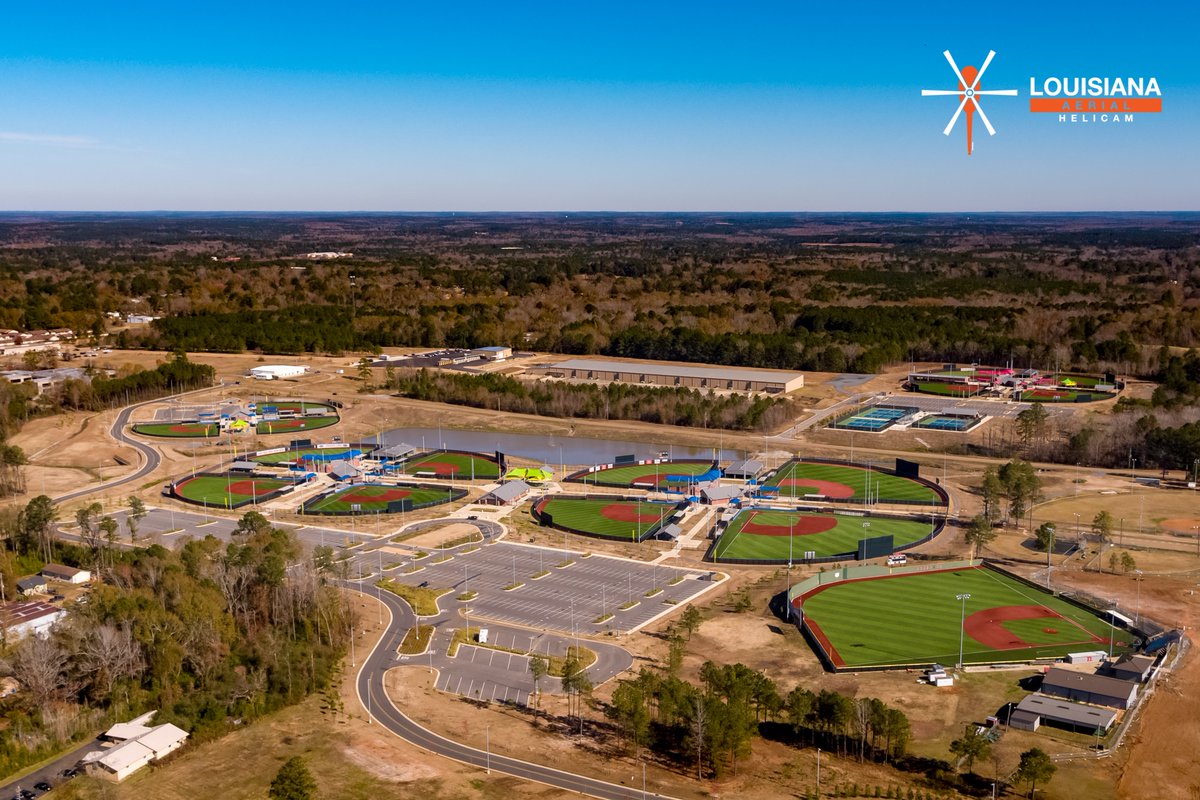 lahelicam's tweet photo. Ruston Sport Complex | Ruston, LA
#ruston #rustonsportscomplex #louisiana #sports #baseball #softball #soccer #athletics #drone #uas #uav #faapart107certified #licensed #insured #louisianahelicam #since2005 #custombuiltdrones #droneservicesprovider #dronecompany #fullframe https://t.co/a0eBGuRuaB