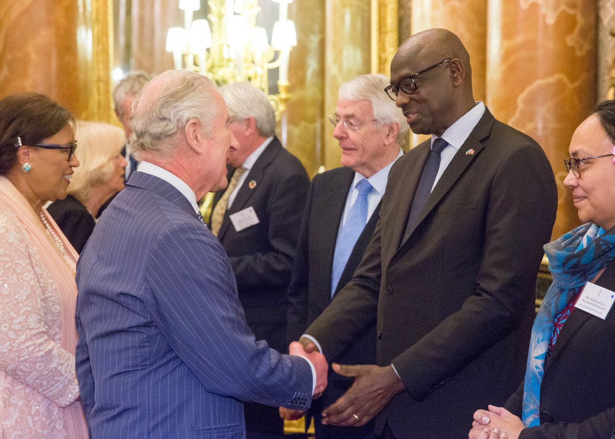 RwandaInUK's tweet photo. 📸 #CommonwealthDay 2023 was momentous!

@Urukerereza, Rwanda’s national ballet left audiences awestruck in @wabbey.

Minister @Vbiruta represented Rwanda as Commonwealth Chair-In-Office.

The Minister &amp; HC @BusingyeJohns met King Charles III at the Buckingham Palace reception. https://t.co/RCEshYPv6y