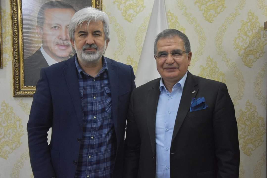 Türkiye Yüzyılı için, ülkeme ve milletime hizmet etmek için, 2023 genel seçimlerinde AK Parti Manisa milletvekili aday adaylığına müracaatımı Manisa il başkanlığımıza yaptım. 
Doğduğum ve büyüdüğüm memleketim Manisa'ya yararlı olmak adına yola çıktım. Allah utandırmasın.