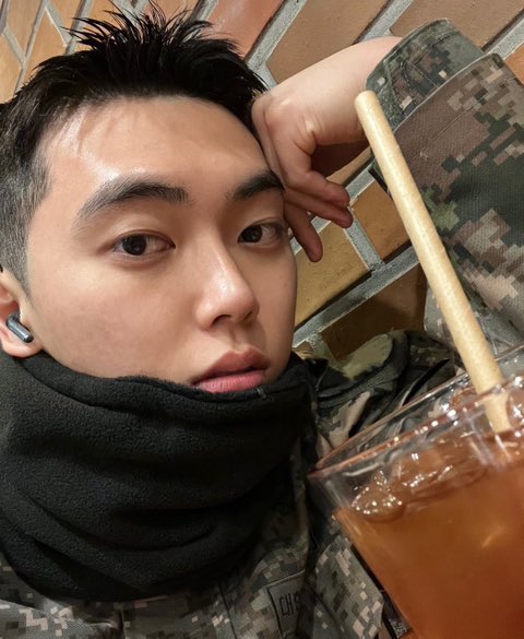 어라
혹시
요정이 보낸 넥워머 ?