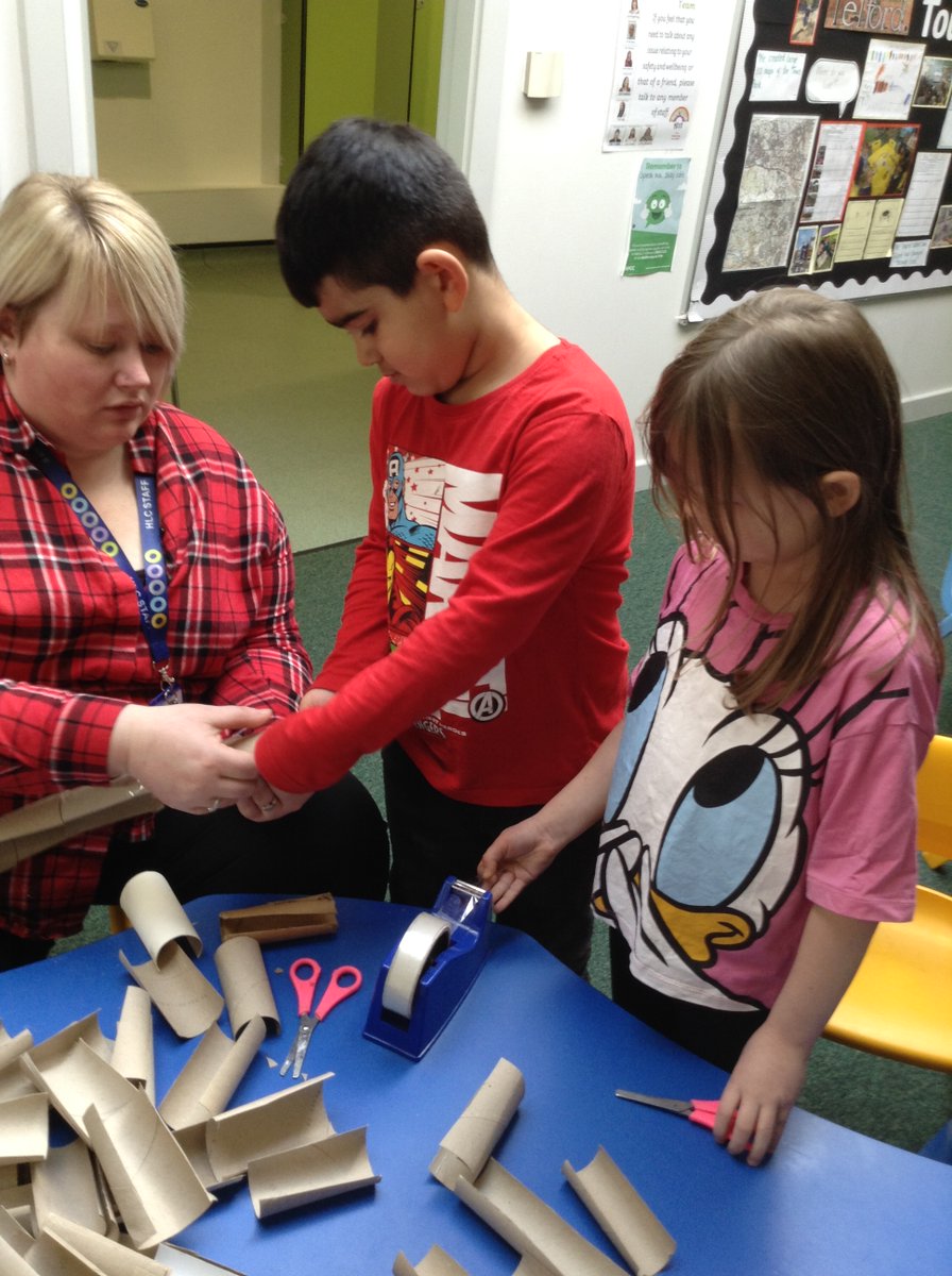 Mrs_Cooper5's tweet photo. Year 1 had an amazing time this morning constructing our marble run. We are now all set for the grand whole school marble run this afternoon! @mrscouzens1 @MissCooper01 @Mr_Johnson97 #ScienceWeek https://t.co/d0fscaa2TP