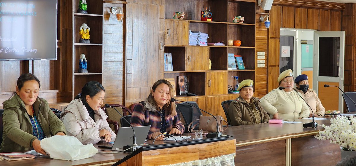 diprotawang's tweet photo. An awareness programme on #CrimeagainstWomen #PWDVact2005 #PoSHact2013 #missionShakti & #Women's Right was held today in the conference hall of DC Tawang. The Presiding Officers/Members of #InternalcomplaintCommittee and women officers attended the programme https://t.co/FGR2q5oP3A