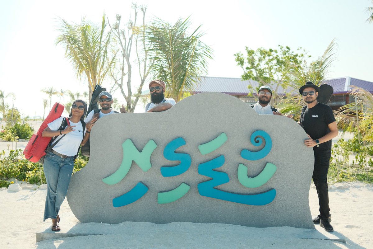 detuneband's tweet photo. Finally having the pleasure to perform @KudagiriMv. Thank you for having us at your Group gathering and Maahefun 2023. @stoplc #maahefun #gig #kudagiri #kudagiripicnicisland #gathering #partyvibe #detuneband https://t.co/K8dF5t8XgH